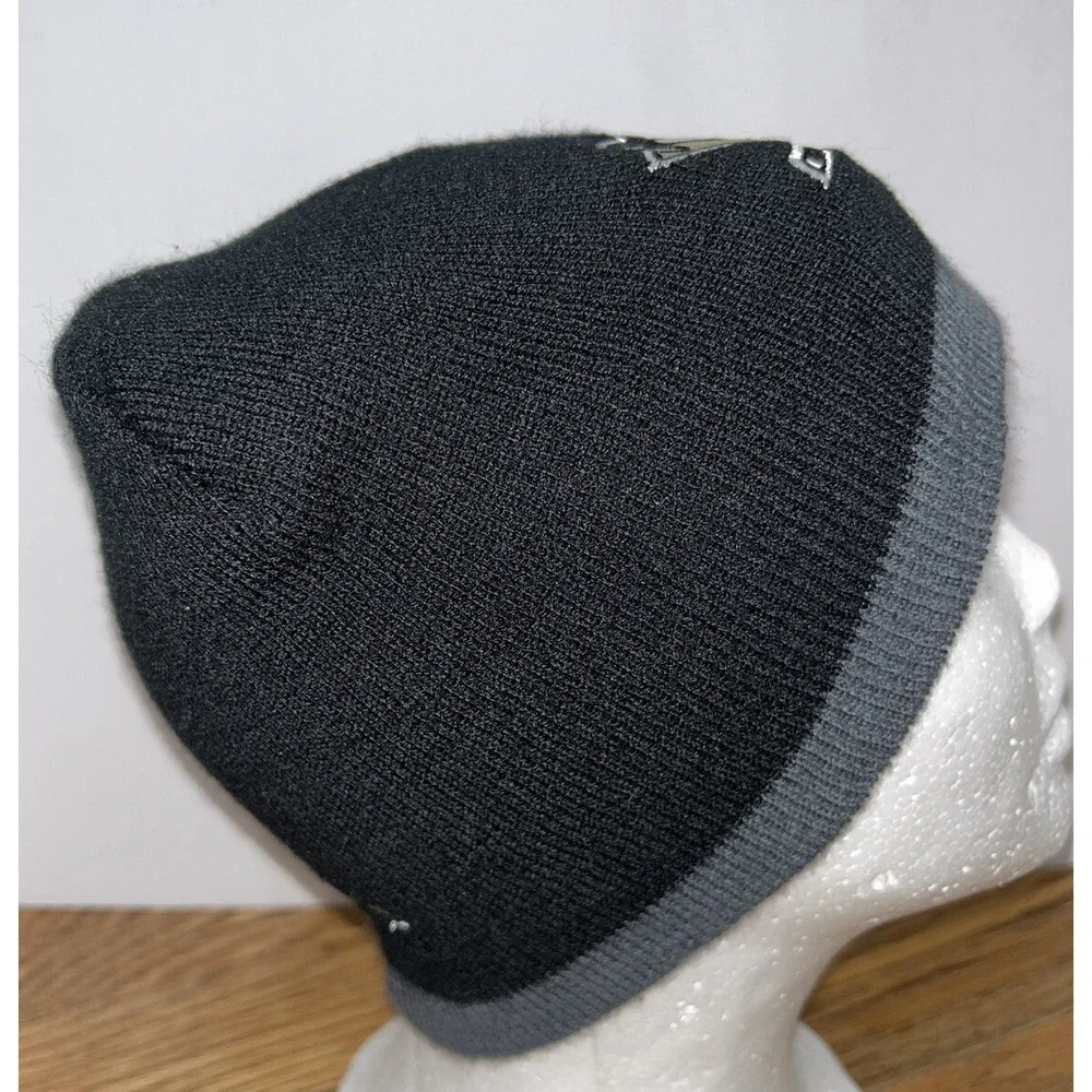 Pittsburgh Penguins Winter Hat Beanie Hat Seven Springs Resort Hockey Fan‎ Rare